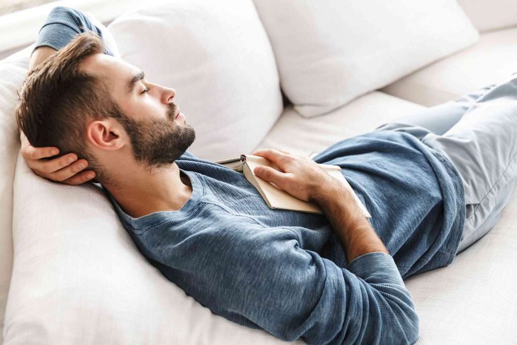 sleeping with head elevated after a tooth extraction